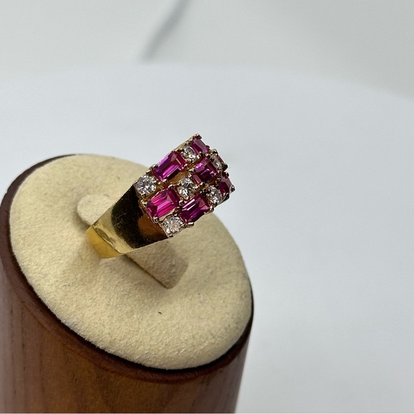 Sz. 8.75 Vintage Cocktail Sterling Silver & Gold Ring with Pink Rubies& Diamond - Picture 9 of 14